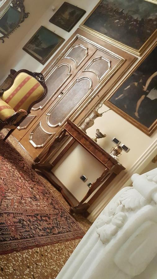 Double Room with Private Bathroom,1033180754:JPEG